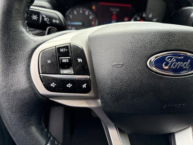 Photo of 2021 Agate Black Metallic Ford Explorer