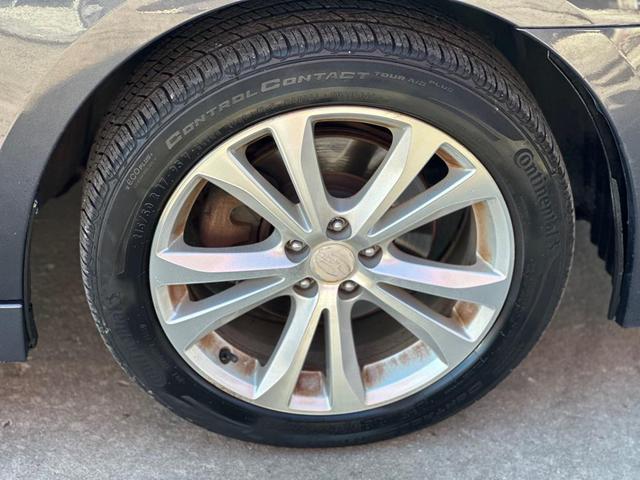 Photo of 2013 BLUE Subaru Legacy