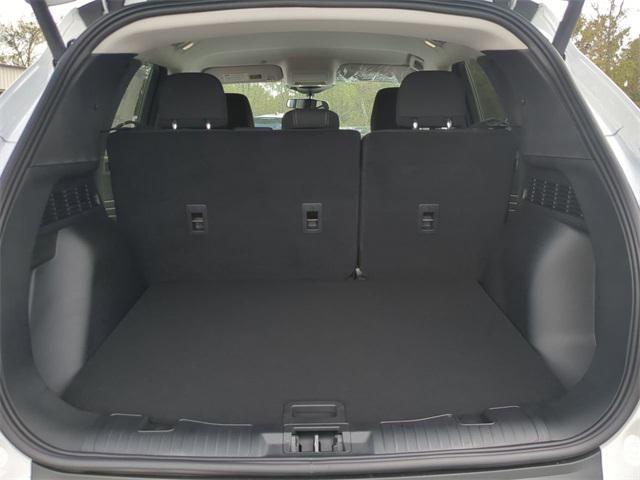 Photo of 2025 Oxford White Ford Escape