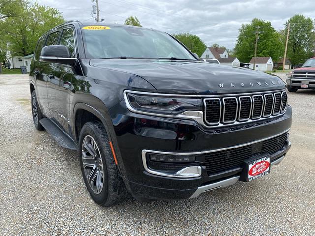Photo of 2024 Diamond Black Crystal Pearlcoat Jeep Wagoneer