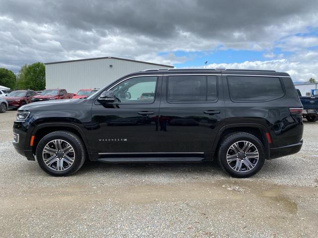 Photo of 2024 Diamond Black Crystal Pearlcoat Jeep Wagoneer