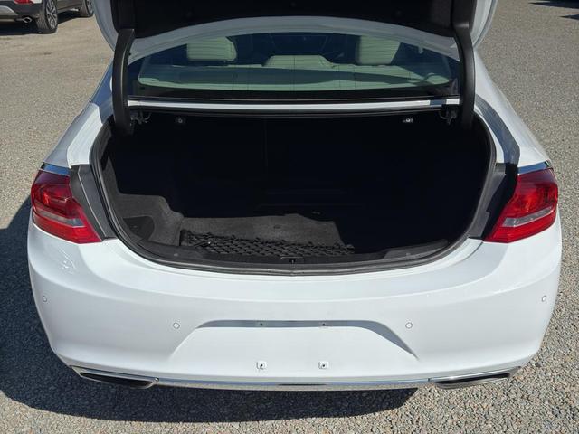 Photo of 2017 Summit White Buick LaCrosse