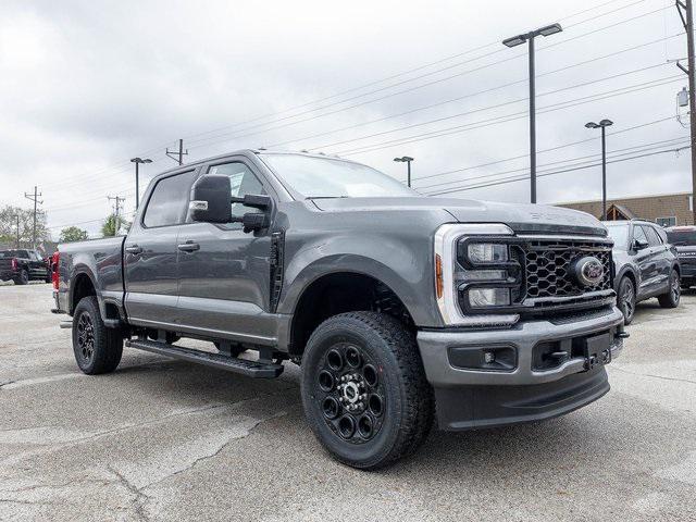 Photo of 2025 Carbonized Gray Metallic Ford F-250