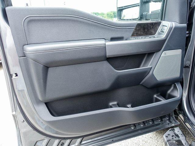 Photo of 2025 Carbonized Gray Metallic Ford F-250