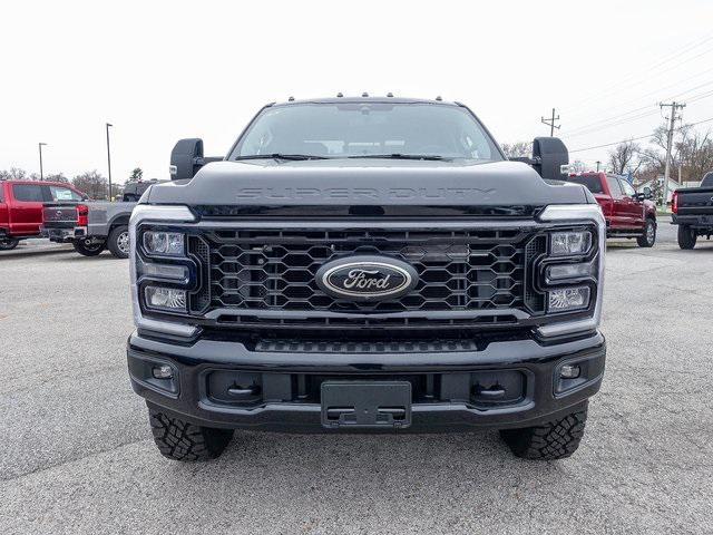 Photo of 2025 Agate Black Metallic Ford F-250