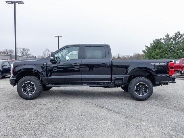 Photo of 2025 Agate Black Metallic Ford F-250