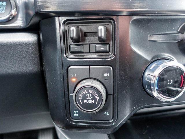 Photo of 2025 Agate Black Metallic Ford F-250