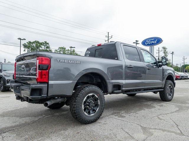 Photo of 2025 Carbonized Gray Metallic Ford F-250