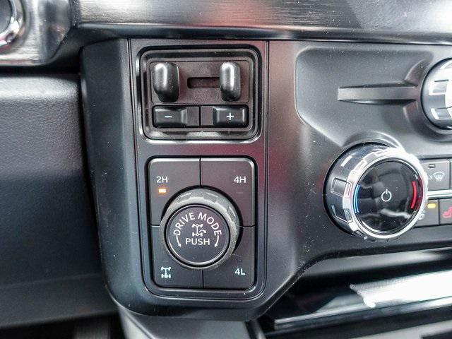 Photo of 2025 Carbonized Gray Metallic Ford F-250