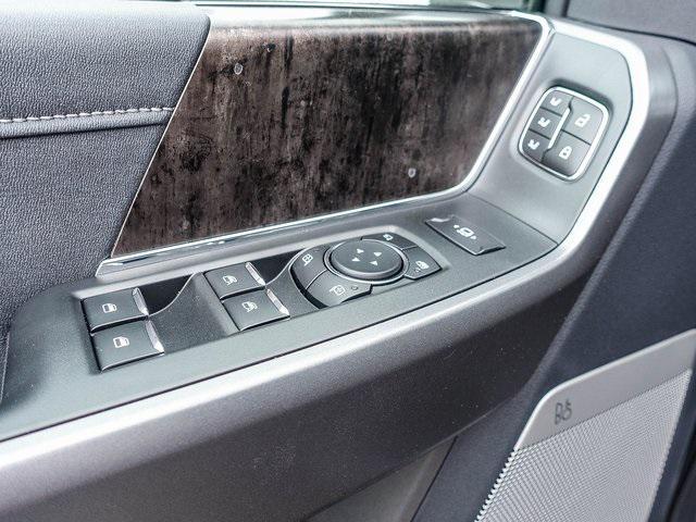 Photo of 2025 Agate Black Metallic Ford F-250