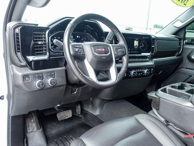 Photo of 2022 Summit White GMC Sierra 1500