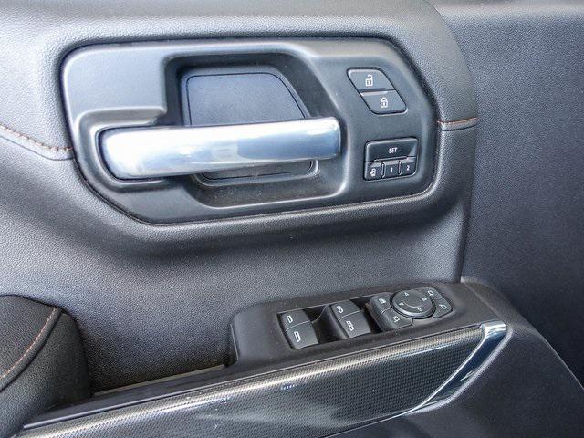 Photo of 2021 Summit White GMC Sierra 1500