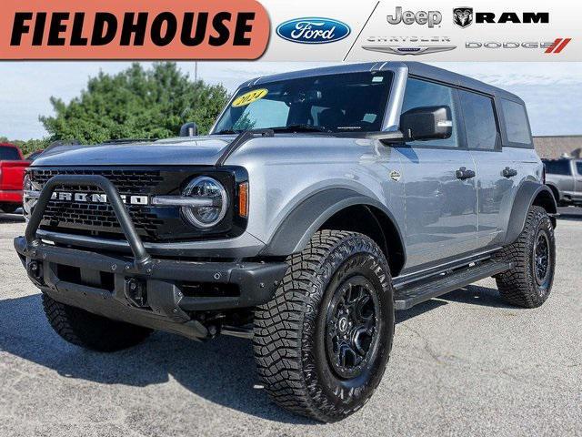 Photo of 2024 Iconic Silver Metallic Ford Bronco