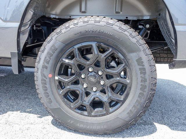 Photo of 2025 Carbonized Gray Metallic Ford F-150
