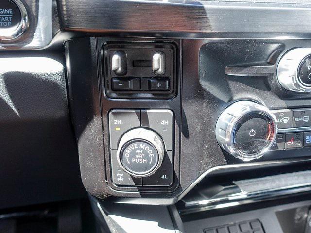 Photo of 2025 Carbonized Gray Metallic Ford F-250