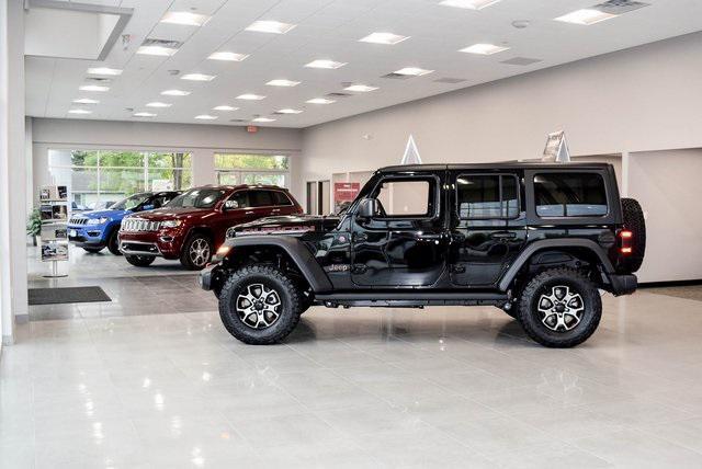 Photo of 2020 Bright White Clearcoat Jeep Cherokee