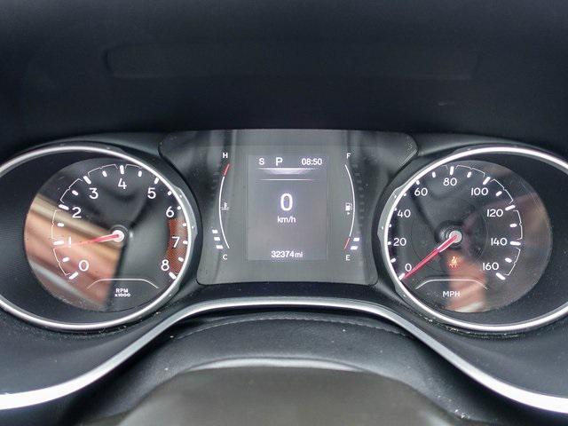 Photo of 2021 White Clearcoat Jeep Compass