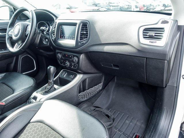Photo of 2021 White Clearcoat Jeep Compass