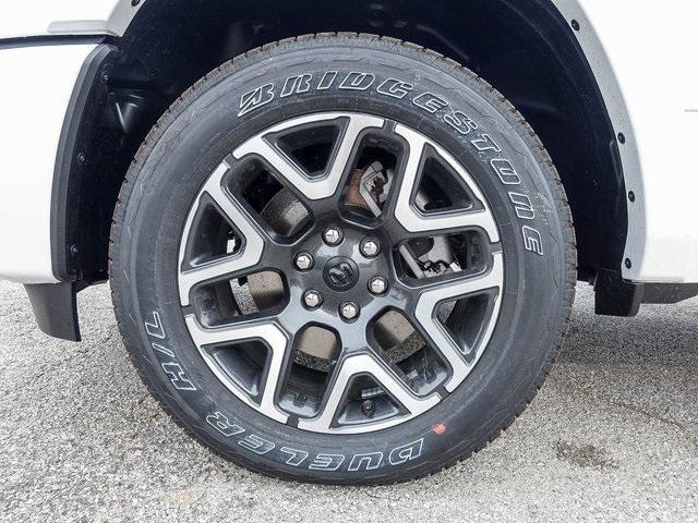 Photo of 2025 Bright White Clearcoat RAM 1500