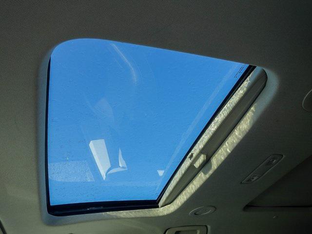 Photo of 2019 Silver Ice Metallic Chevrolet Traverse