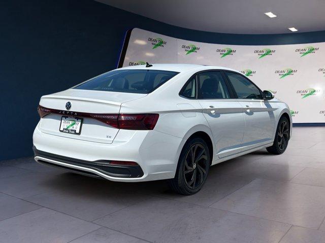 Photo of 2025 Opal White Pearl Effect Volkswagen Jetta