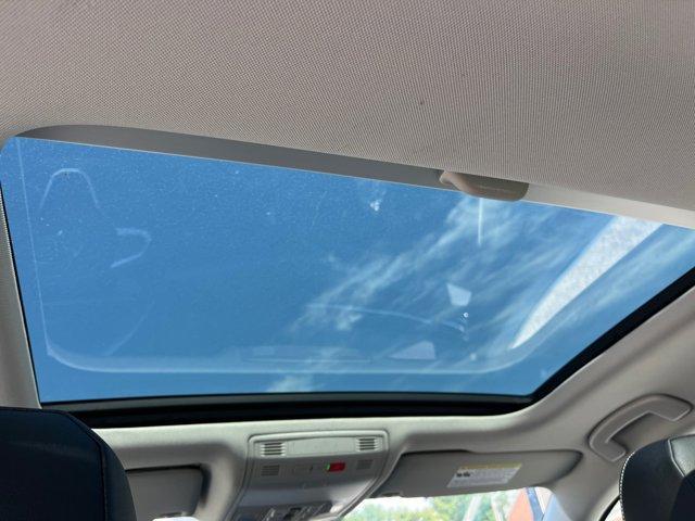 Photo of 2025 Opal White Pearl Effect Volkswagen Jetta