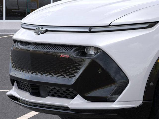 Photo of 2025 Iridescent Pearl Tricoat Chevrolet Equinox EV
