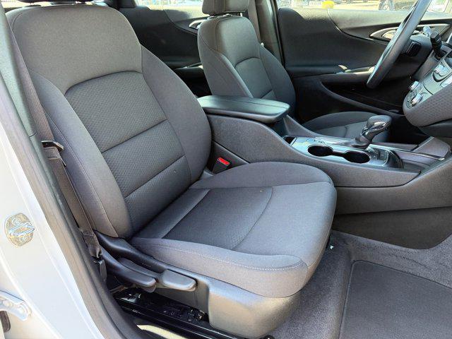 Photo of 2023 Summit White Chevrolet Malibu