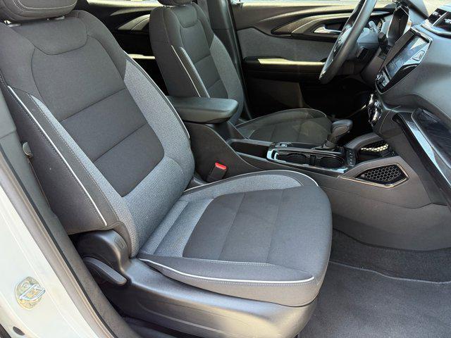 Photo of 2023 Summit White Chevrolet Trailblazer
