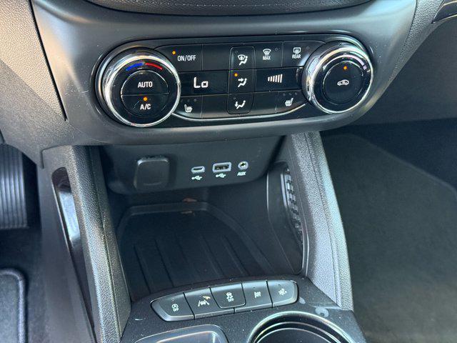 Photo of 2023 Summit White Chevrolet Trailblazer