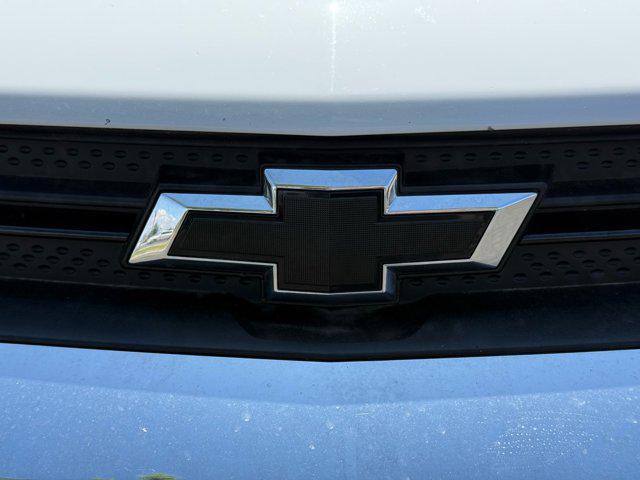 Photo of 2023 Summit White Chevrolet Trailblazer