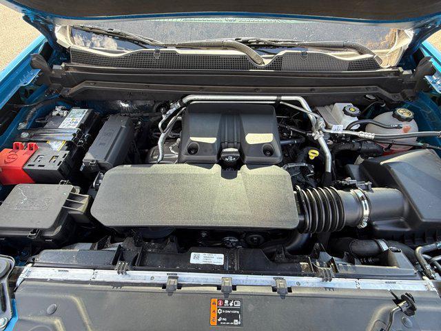 Photo of 2023 Glacier Blue Metallic Chevrolet Colorado