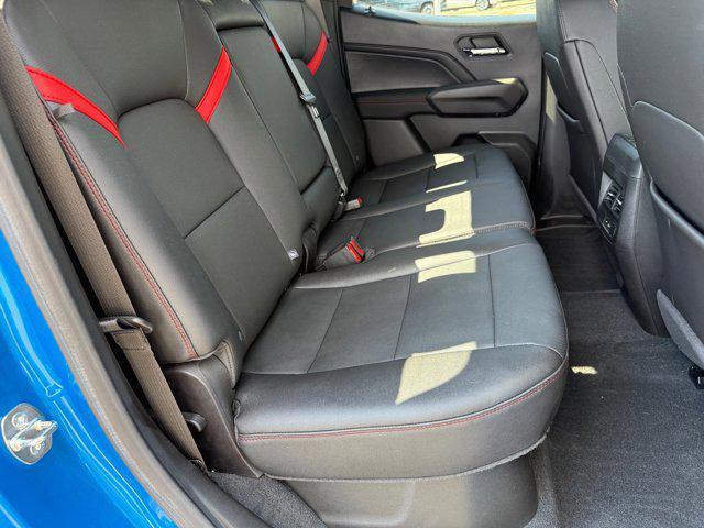 Photo of 2023 Glacier Blue Metallic Chevrolet Colorado