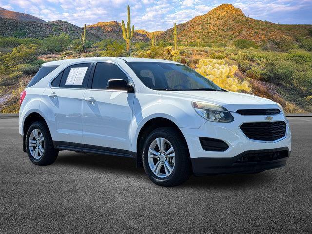 Photo of 2017 Summit White Chevrolet Equinox