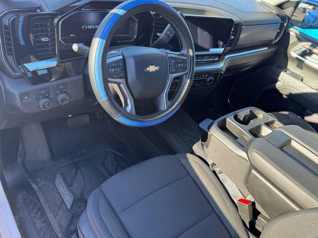 Photo of 2025 Summit White Chevrolet Silverado 1500