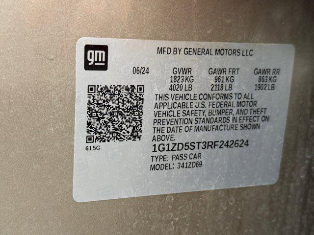 Photo of 2024 Mineral Gray Metallic Chevrolet Malibu