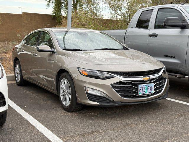 Photo of 2024 Mineral Gray Metallic Chevrolet Malibu