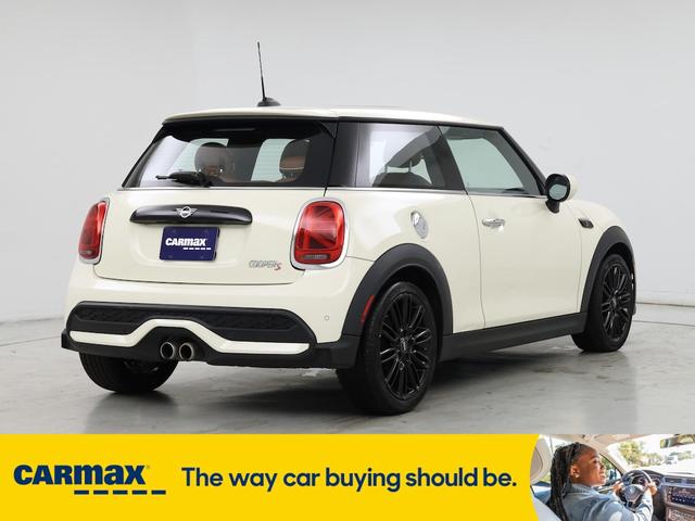 Photo of 2022 Brown MINI Hardtop