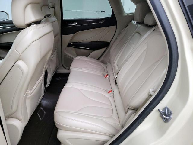 Photo of 2018 Pearl Lincoln MKC