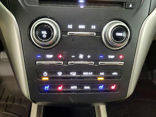 Photo of 2018 Pearl Lincoln MKC