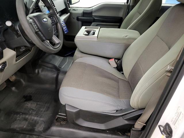Photo of 2016 White Ford F-150