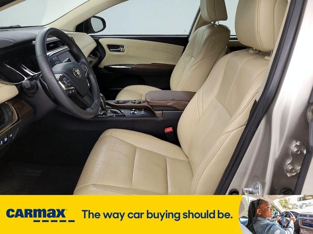 Photo of 2013 Gold Toyota Avalon