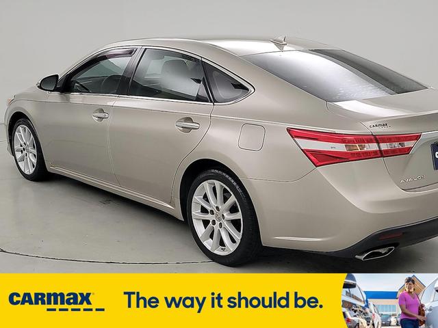 Photo of 2013 Gold Toyota Avalon