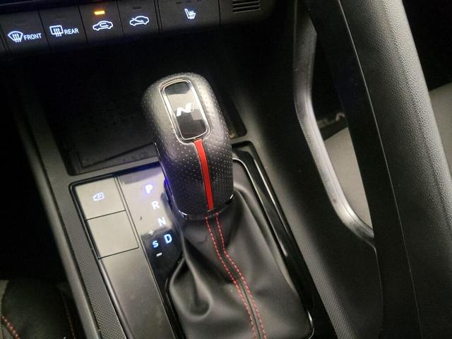 Photo of 2023 Blue Hyundai ELANTRA