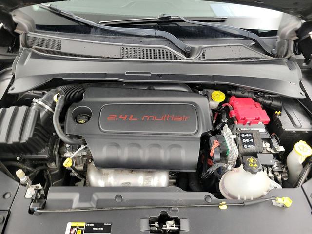 Photo of 2021 Gray Jeep Compass
