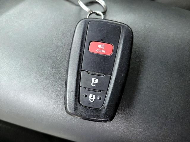 Photo of 2018 Gray Toyota C-HR