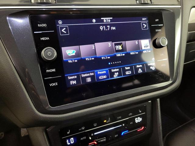 Photo of 2022 Gray Volkswagen Tiguan