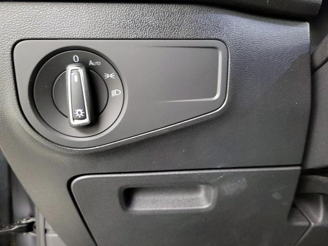 Photo of 2022 Gray Volkswagen Tiguan