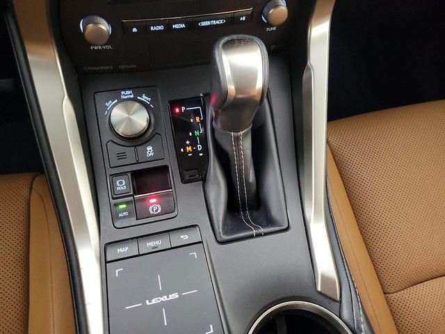 Photo of 2019 White Lexus NX 300