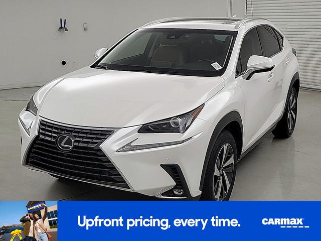 Photo of 2019 White Lexus NX 300